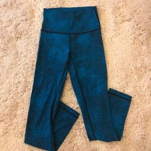 lululemon leggings!